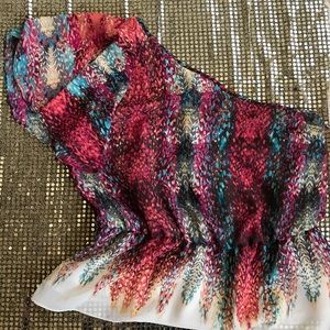 JUST Pretty ✨off the Shoulder Top